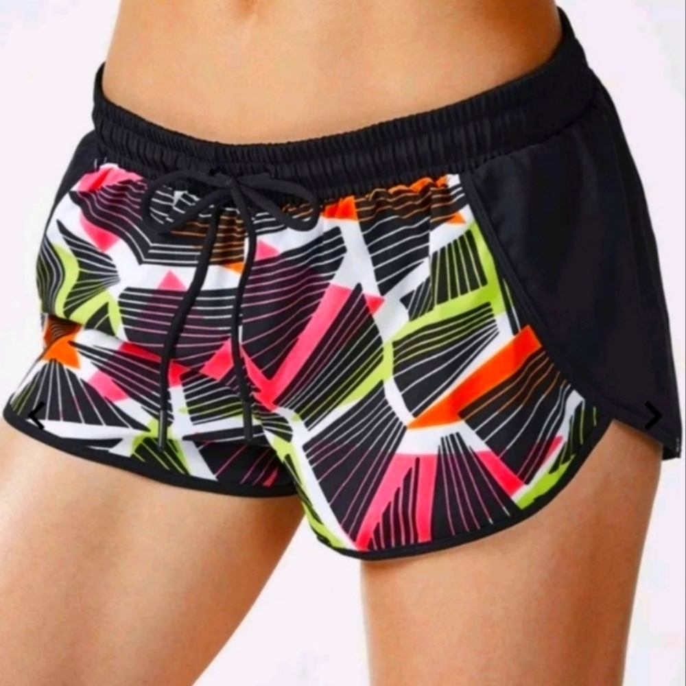 Fabletics Colorful Short Athletic Sporty‎ Comfy Quick drying Shorts Size XLarge